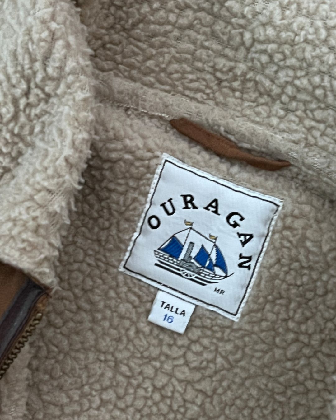 B SHERPA JACKET (M)