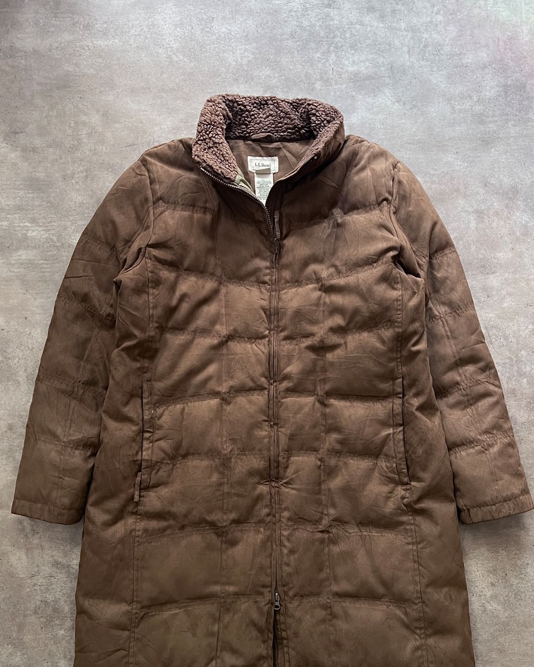 LARGE PUFFER COAT (M)