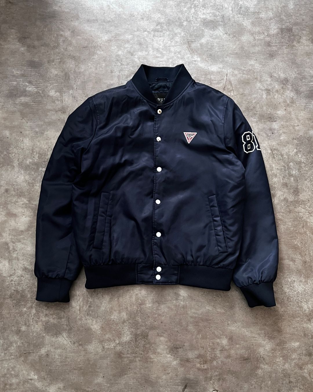 GUESS JACKET (M)