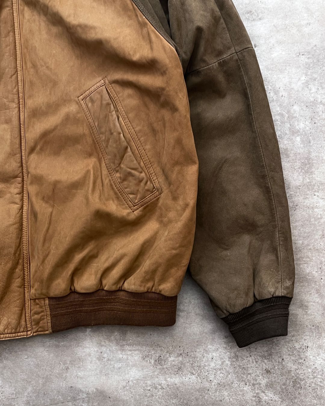 RETRO LEATHER JACKET (L)