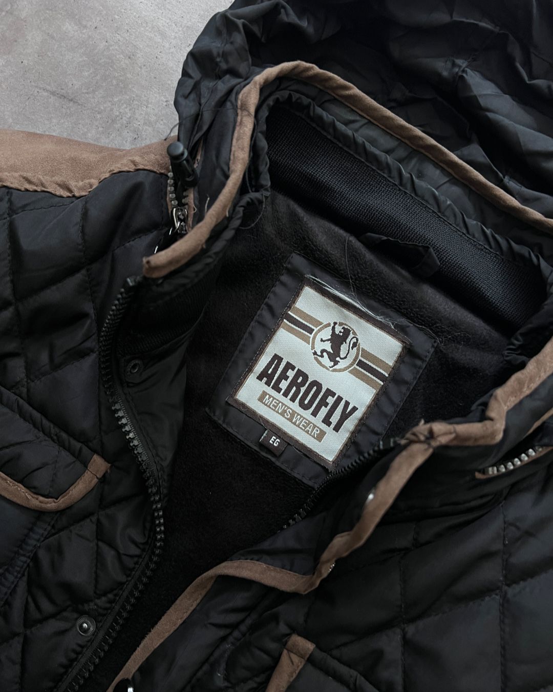 QUILTED JACKET (L)
