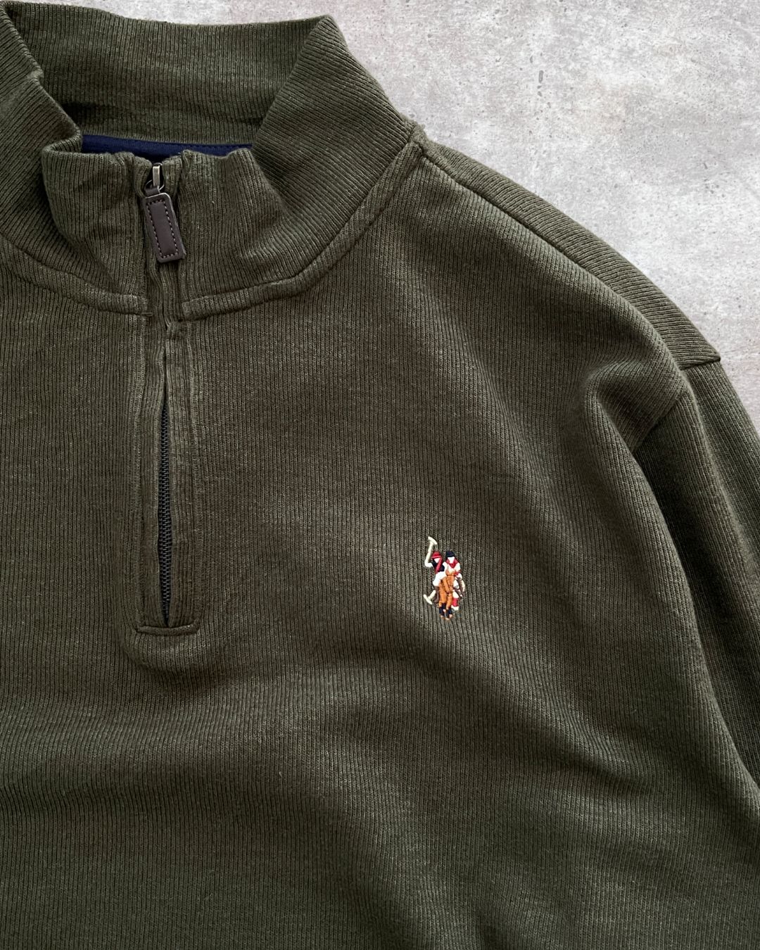 POLO SWEATER (M)