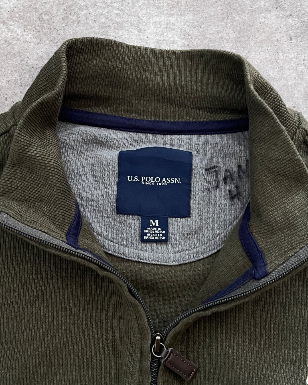 POLO SWEATER (M)