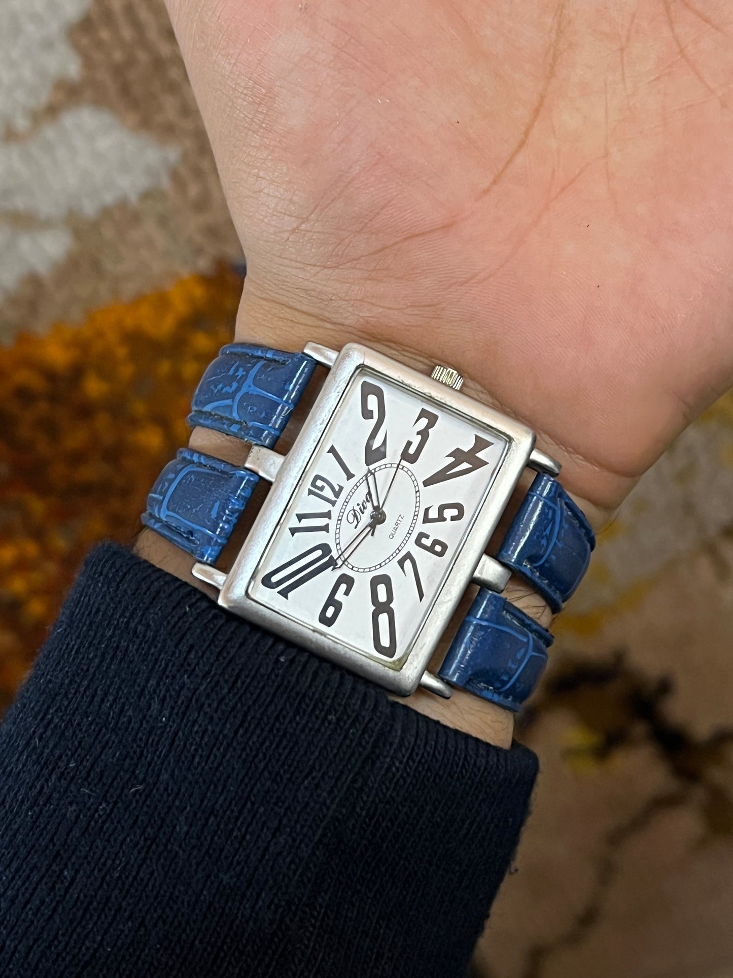 Japan watch (S/M)