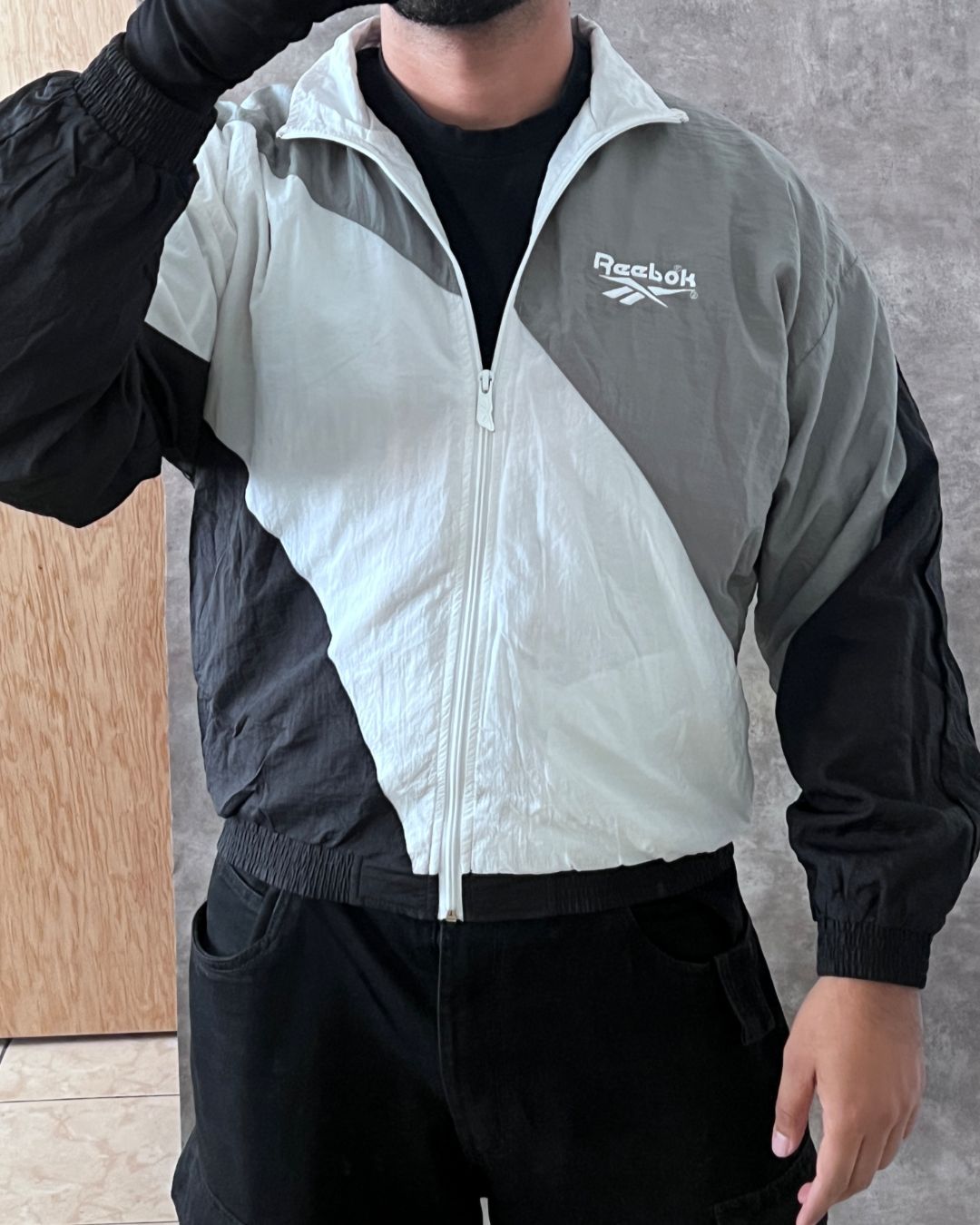 REEBK WINDBREAKER (M)