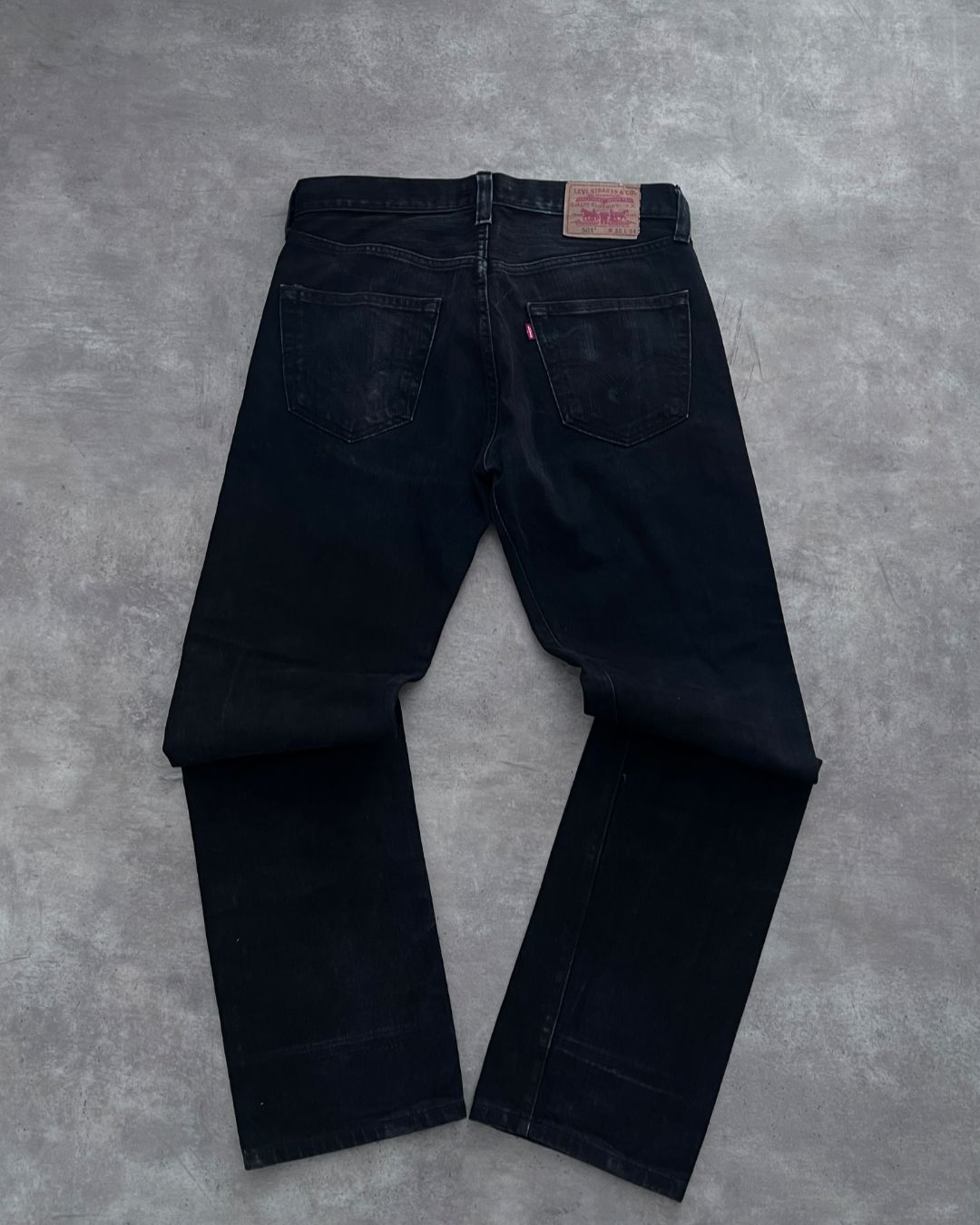BLACK JEANS LEVIS 501 (32X34)