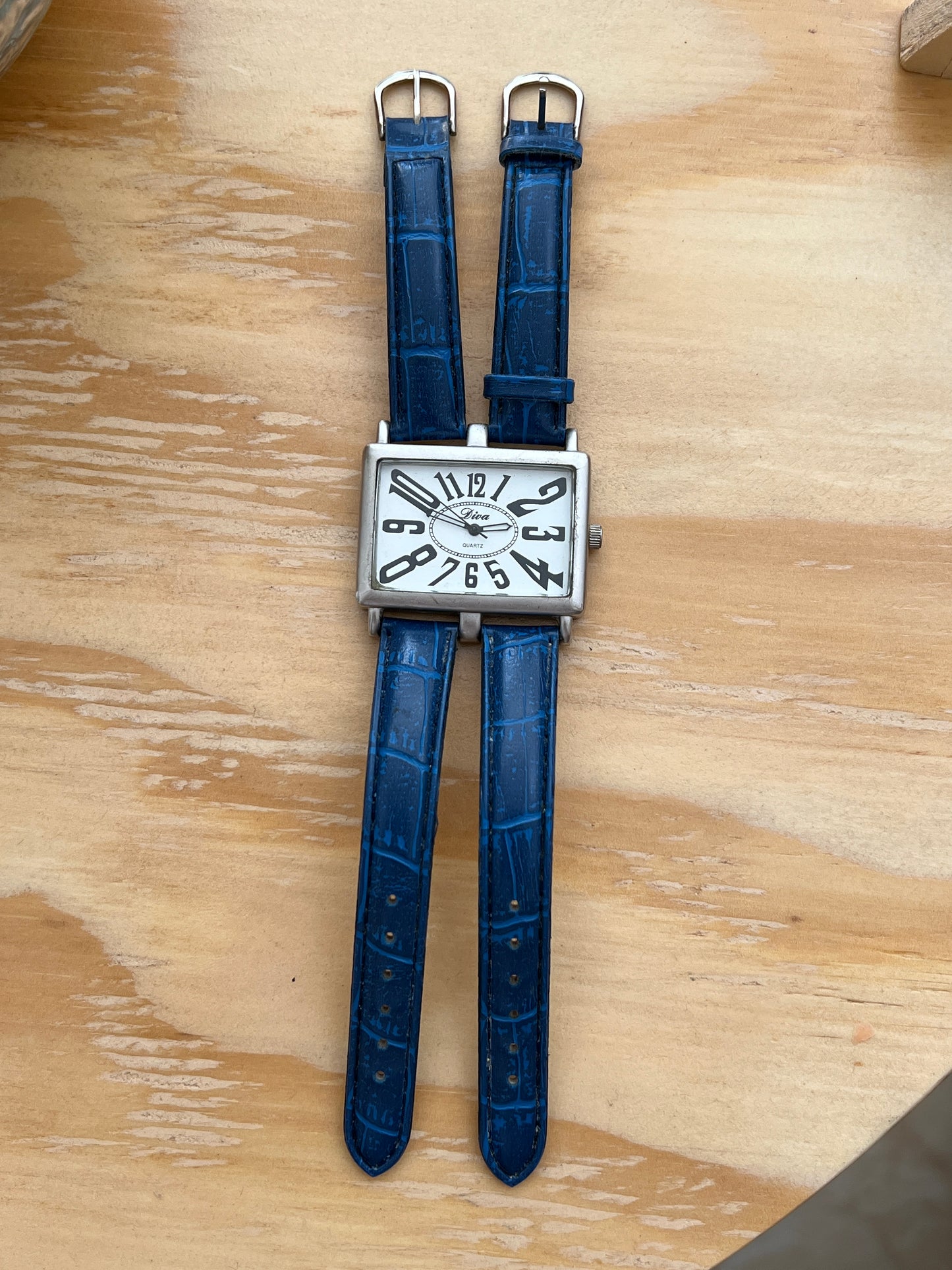 Japan watch (S/M)