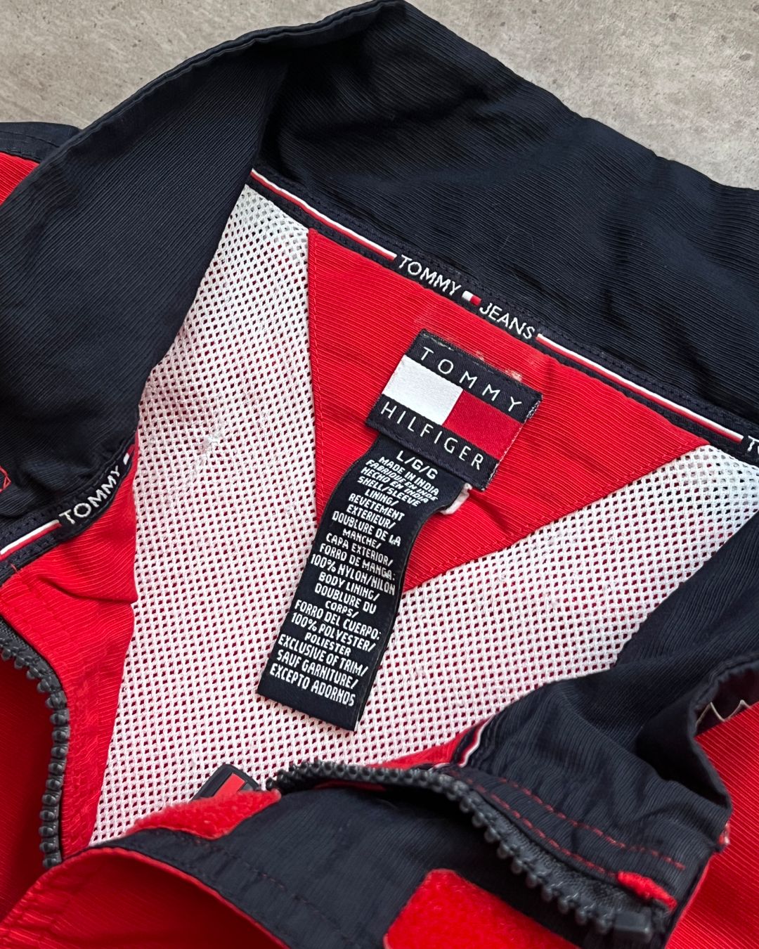 TOMMY RED JACKET (S)