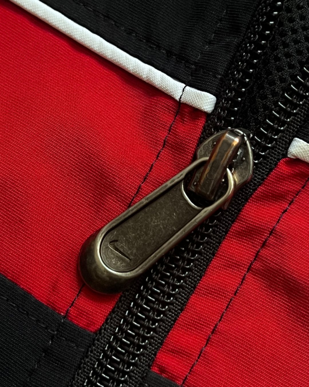 NIKE JACKET (S)
