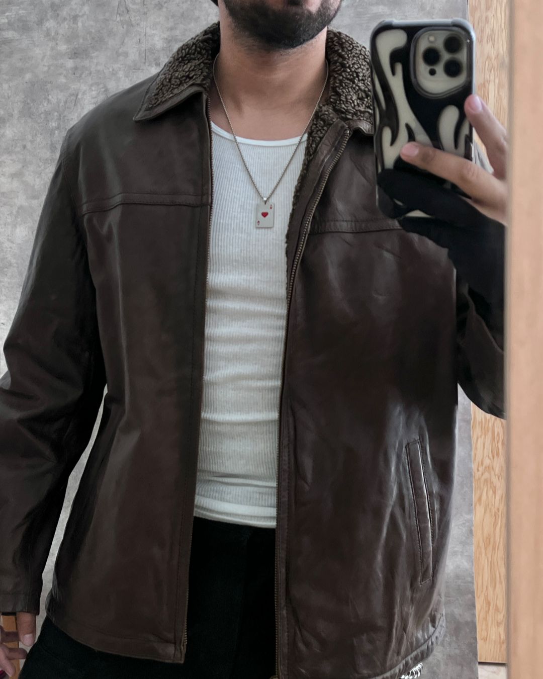 HUNTER LEATHER JACKET (L)