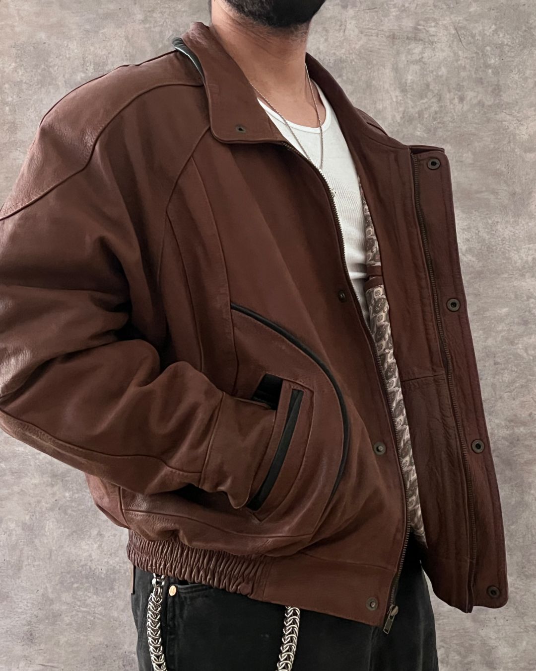 LEATHER JACKET (XL)