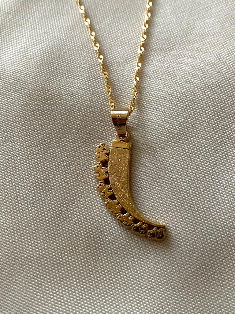 7 ELEPHANTS GOLD NECKLACE