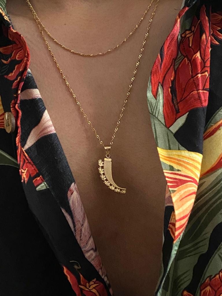 7 ELEPHANTS GOLD NECKLACE